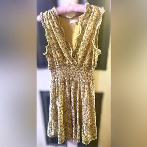 NWOT Max Studio Floral Ruffle Dress